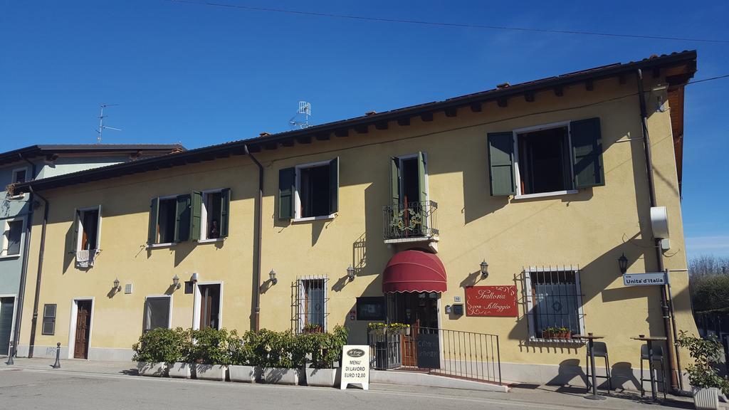 Al Borgo Alloggi Ντεζεντσάνο ντελ Γκάρντα Εξωτερικό φωτογραφία